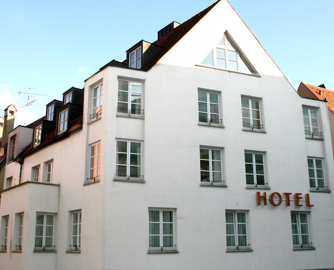 Hotel Am Rathaus Augsburg Exterior foto